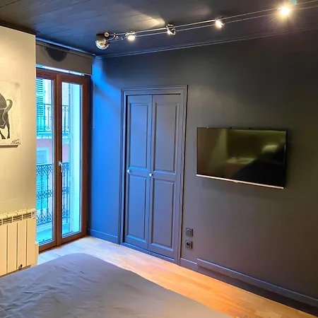 L'olivier Apartment *